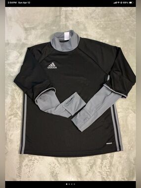 Adidas Black & Gray Long Sleeve Athletic Top. CLIMACOOL. Size L